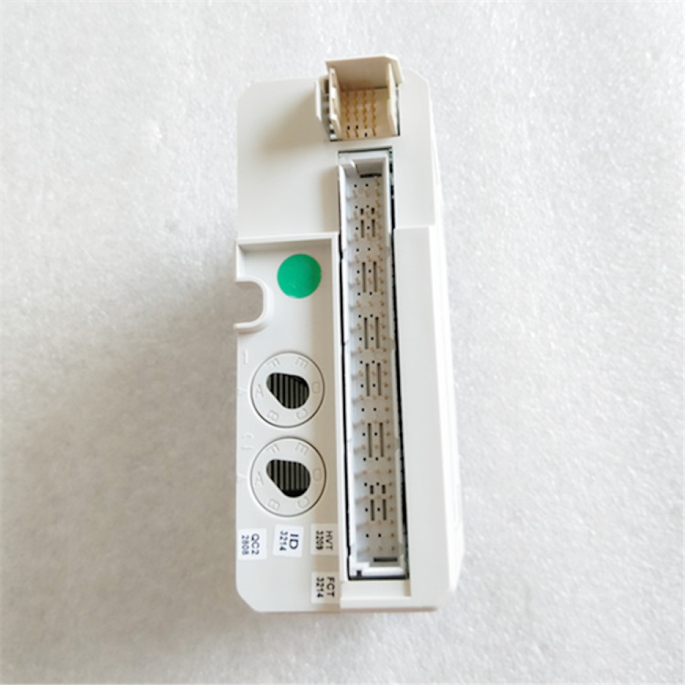 ABB DI810 3BSE008508R1 S800 I/O Digital Input Module 24V 16 ch